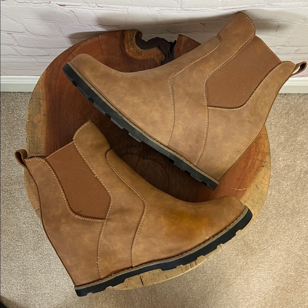 Universal Thread Women's Amalia Wedge Boots - Picture 8 of 10